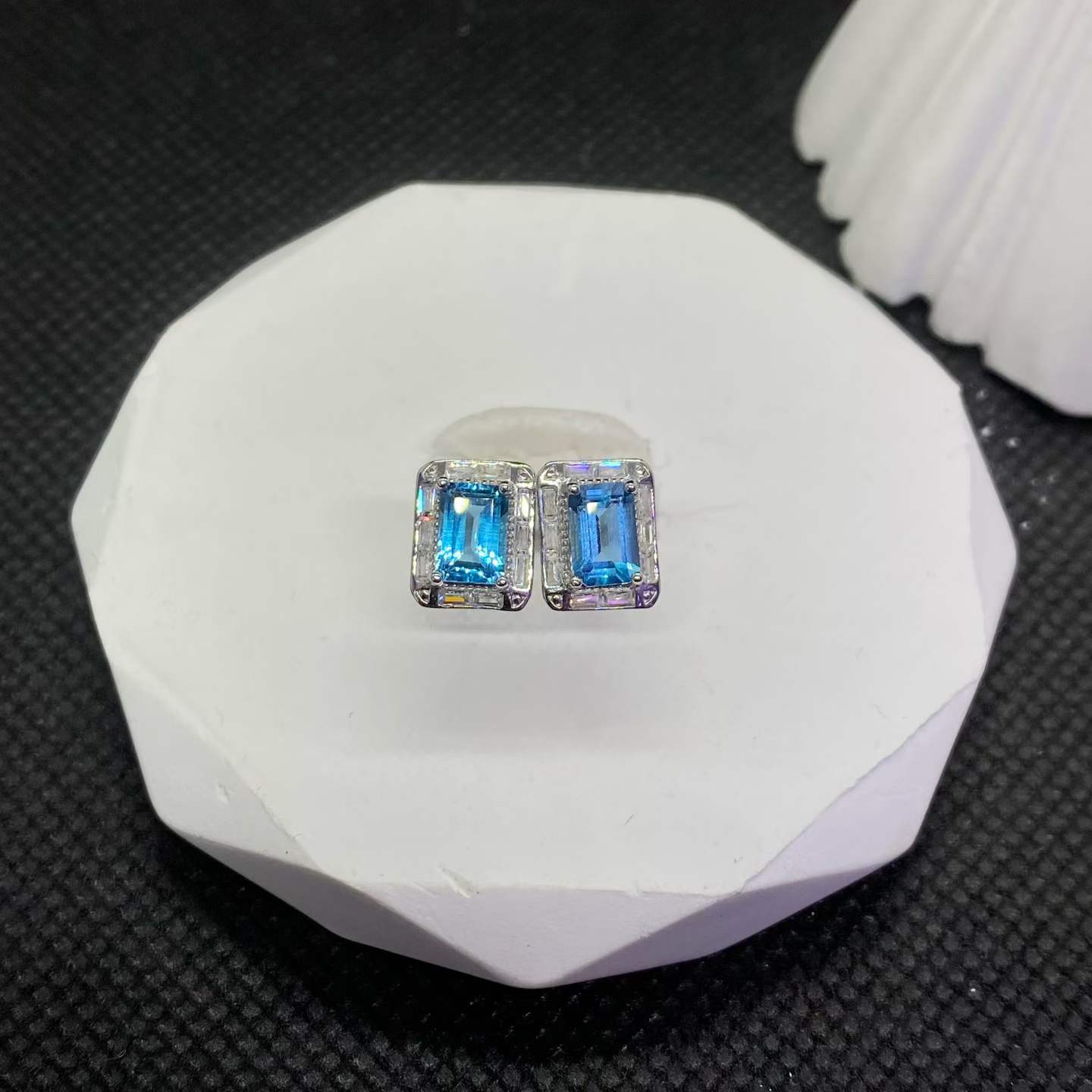Natural Blue Topaz Halo Stud Earrings in 925 Sterling Silver, 4×6mm Gemstones