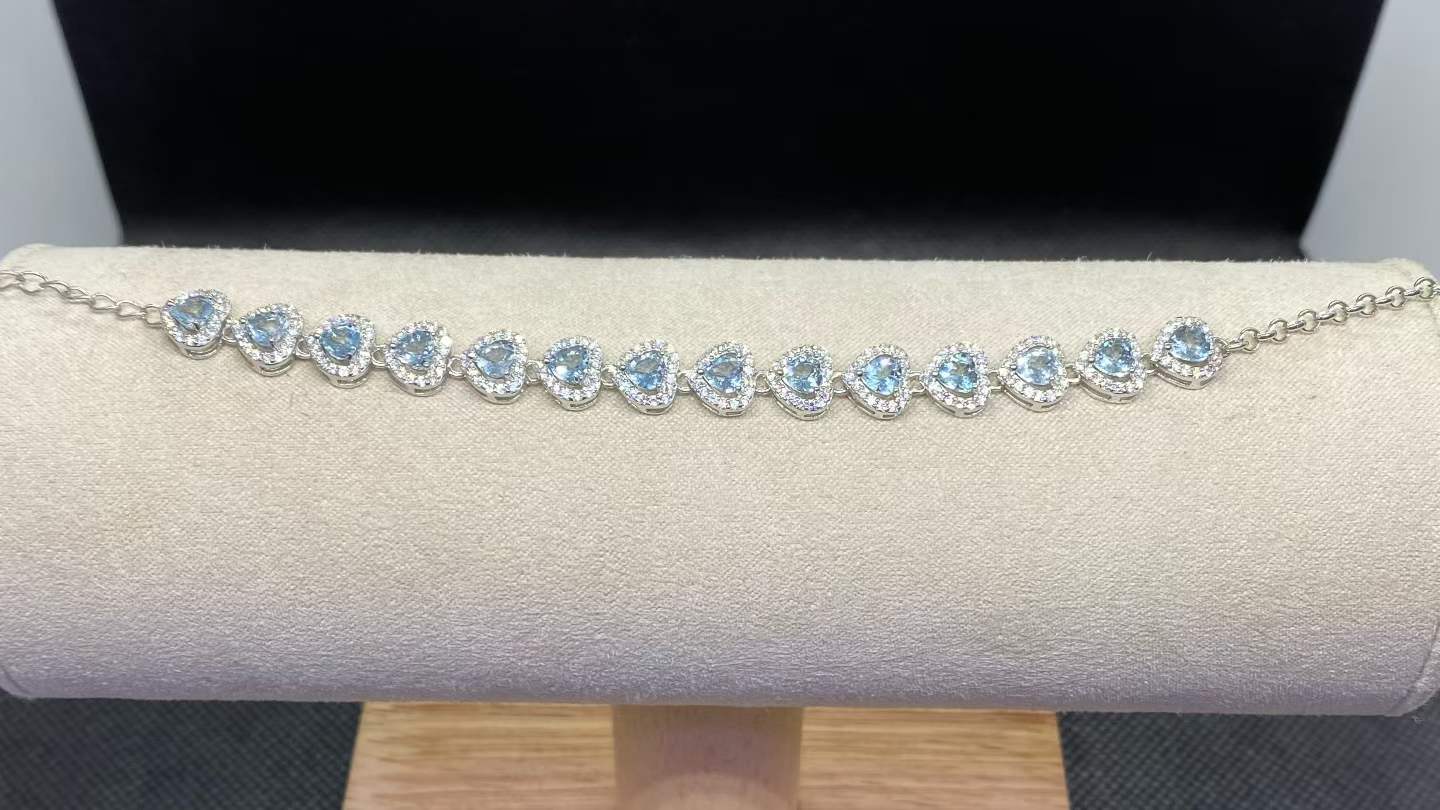 Natural Aquamarine Heart Bracelet in 925 Sterling Silver, 4mm Gemstones