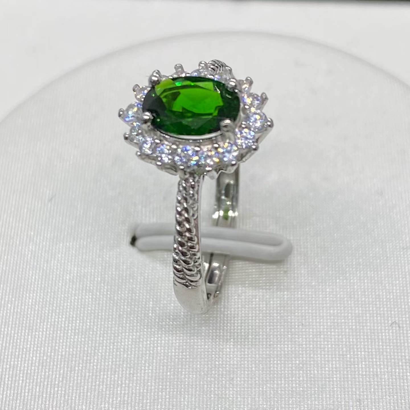 Natural Diopside Halo Ring in 925 Sterling Silver, 5×7mm Oval Gemstone