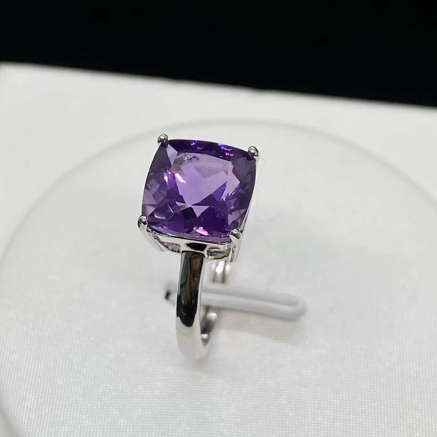 Natural Amethyst Cushion-Cut Solitaire Ring in 925 Sterling Silver, 9mm Gemstone