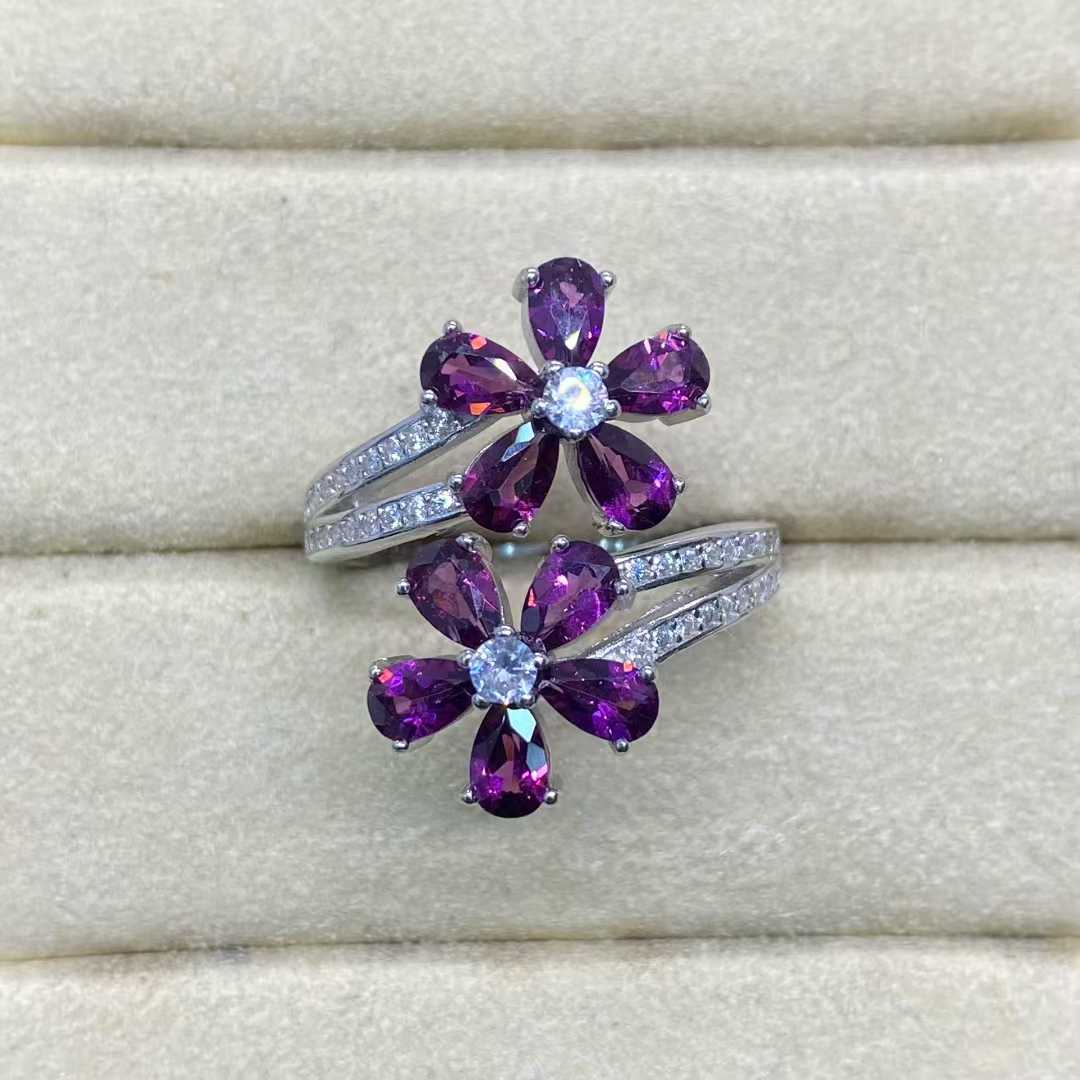 Natural Rhodolite Garnet Flower Ring in 925 Sterling Silver, 3×5mm Gemstones