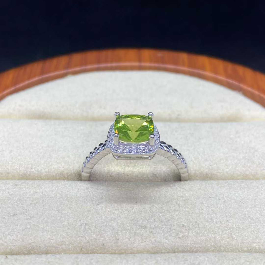 Natural Peridot Statement Ring in 925 Sterling Silver, 7mm Cushion-Cut Gemstone