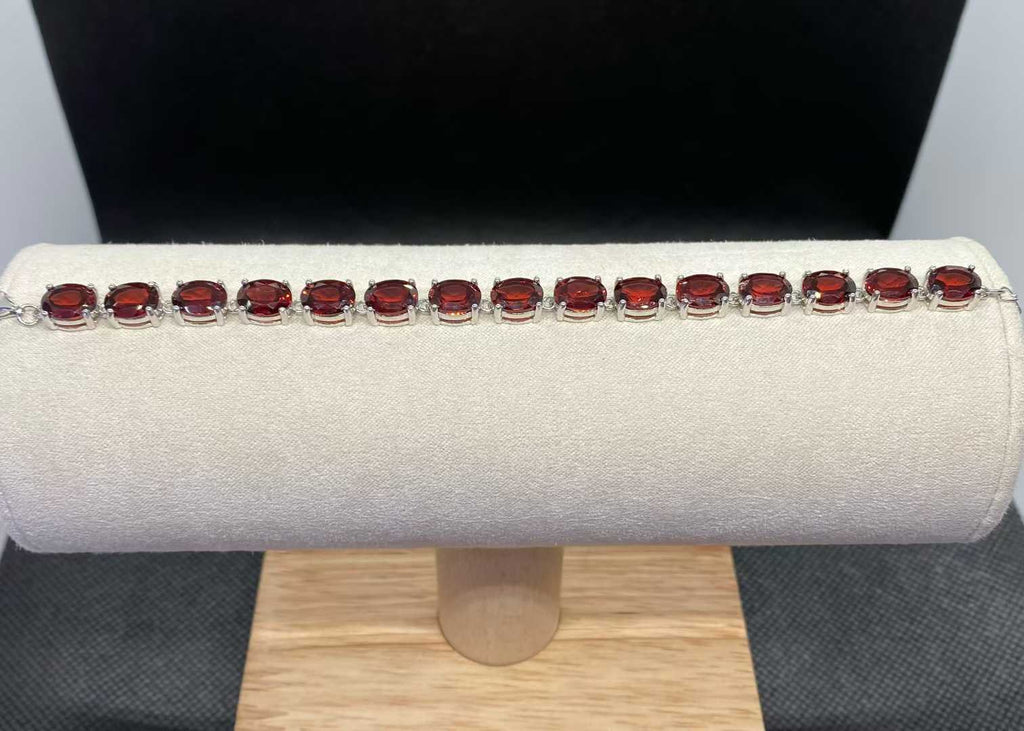 Natural Garnet Tennis Bracelet in 925 Sterling Silver, 6×8mm Gemstones