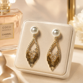 Feather Teardrop Pearl Drops