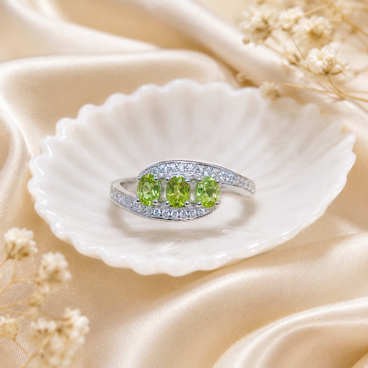 Natural Peridot Trilogy Ring in 925 Sterling Silver, 3x4mm Gemstones