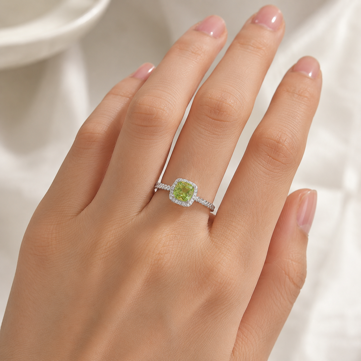 Natural Peridot Statement Ring in 925 Sterling Silver, 7mm Cushion-Cut Gemstone