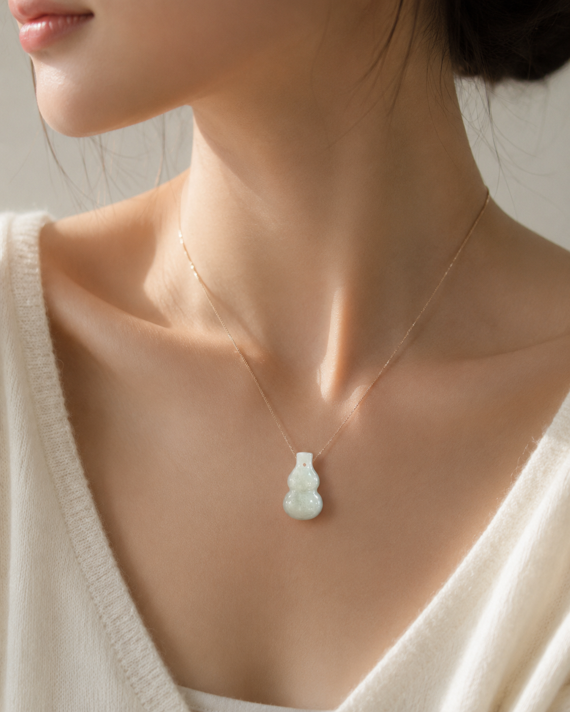 Jade Gourd Pendant
