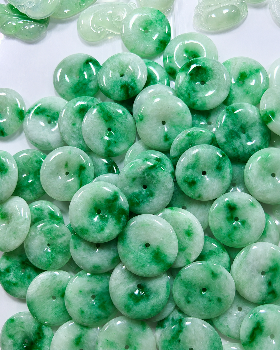 Jade Donut Pendant - 26 x 30 mm